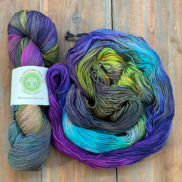 Blossoms Collection Snap Dragon Sock