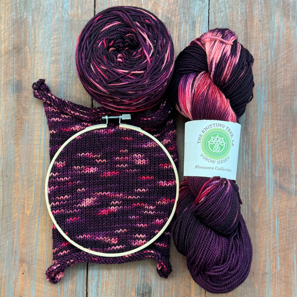 Blossoms Collection Snap Dragon Sock