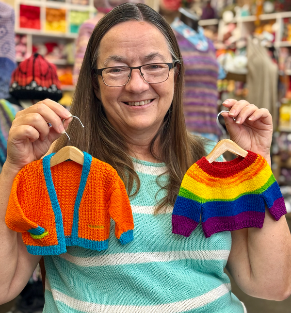 Seamless Sweater Construction Making Mini Sweaters!