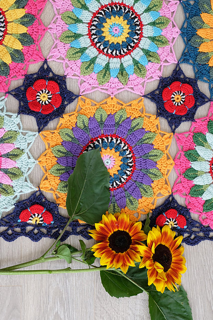 Sunflowers & Poppies Crochet Class