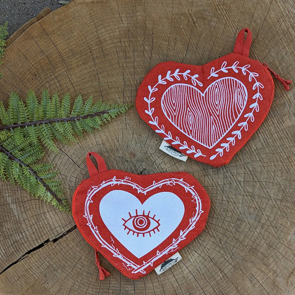 IlikeSara Zippered Pouch