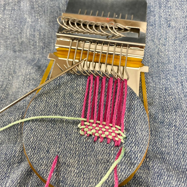 Speedweve Style Darning Loom